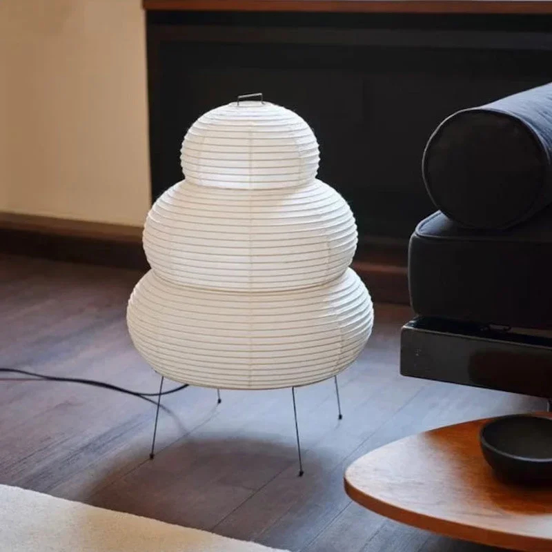 Lampada da Tavolo Akari Noguch - Floor Lamp Tripod recensione e prezzo