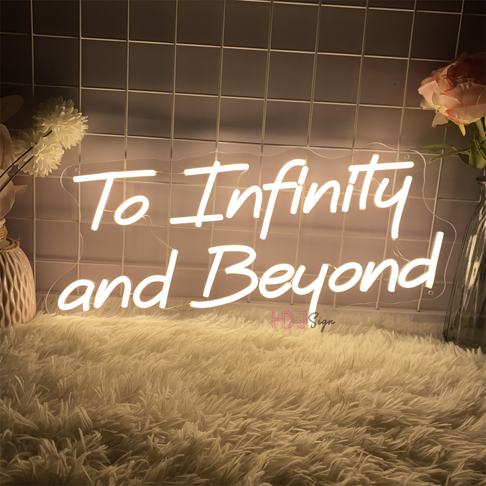 Per infinito e oltre Insegne a - Lighting Decor And Beyond recensione e prezzo