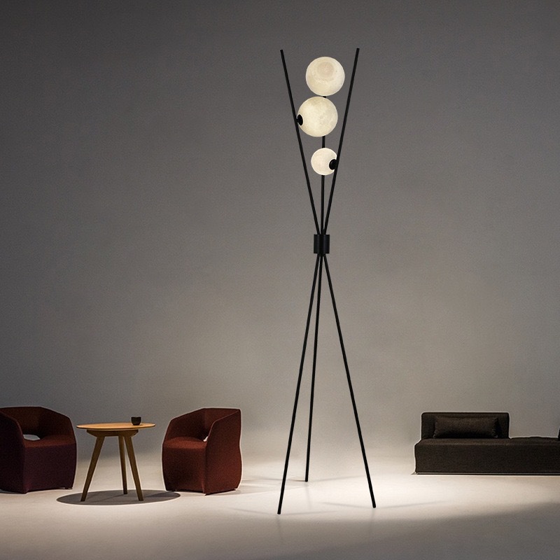 Lampada da Terra Moderna Nordi - Floor Lamp Tripod recensione e prezzo