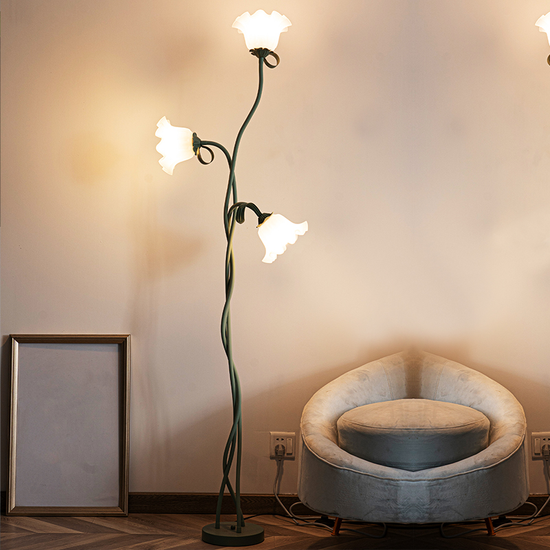 Lampada da terra a fiori, E26  - Floor Lamp Tripod recensione e prezzo